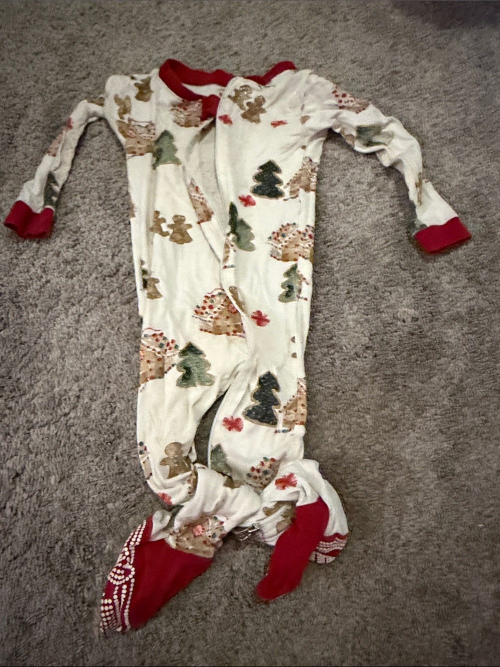 Burt's Bees Cream Holiday Gingerbread & Tree Footed One-Piece with Red Trim